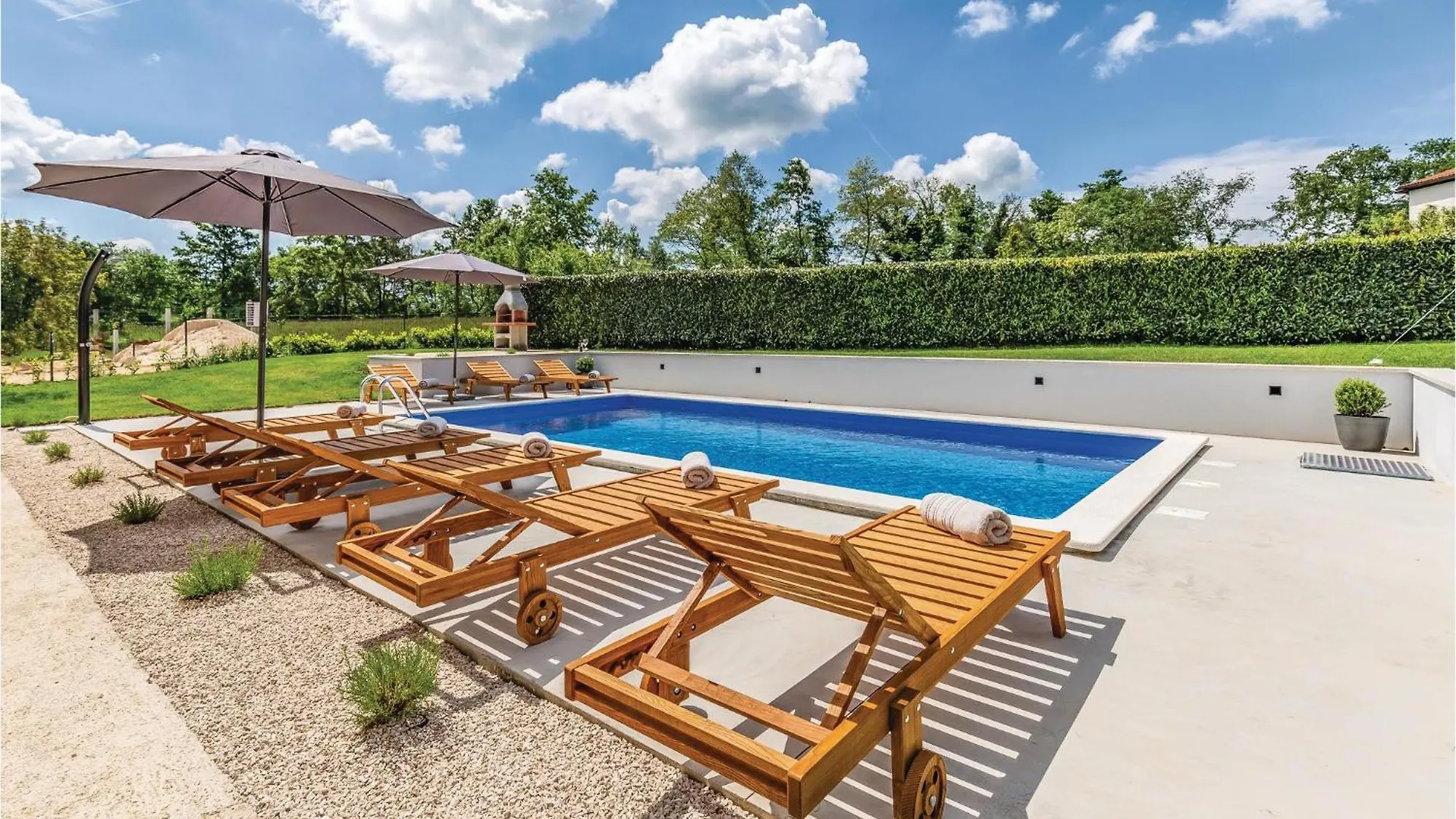 Amazing Home In Pazin With Wifi 0*,  Croatie
